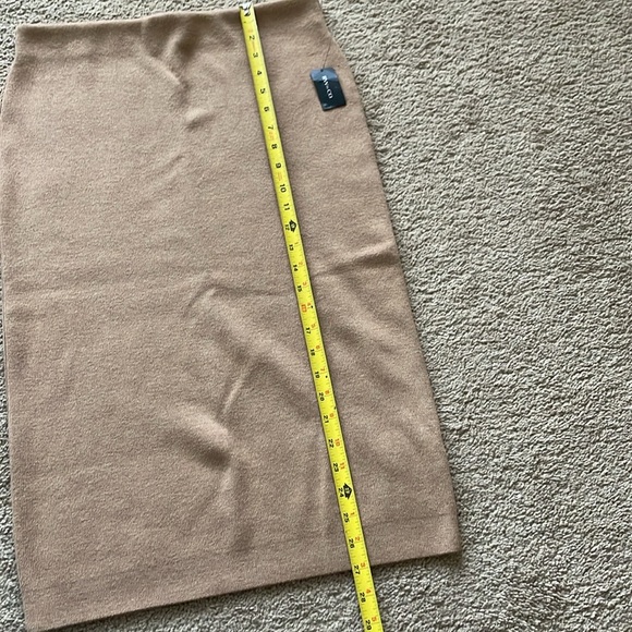 RW&CO. Sweater Midi Skirt NWT Cashmere Blend Women’s M Camel Minimalist Neutral - Picture 10 of 11